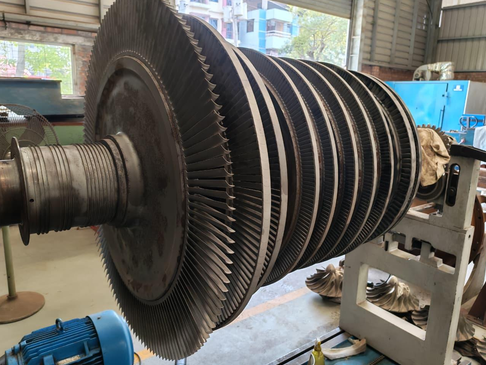 Steam turbine blades mechanical cleaning